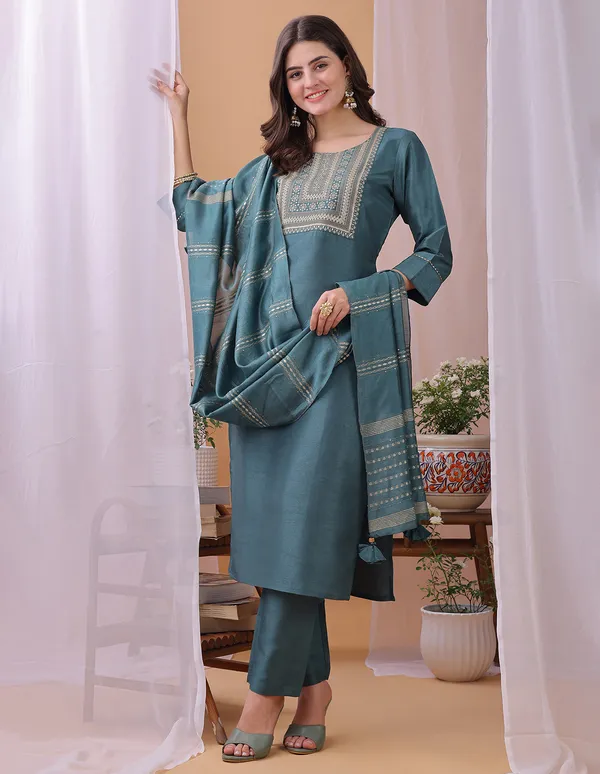 Hritika_Turquoise_Silk__Embroidered_Round_Neck_Kurta_With_Trousers_&_Dupatta