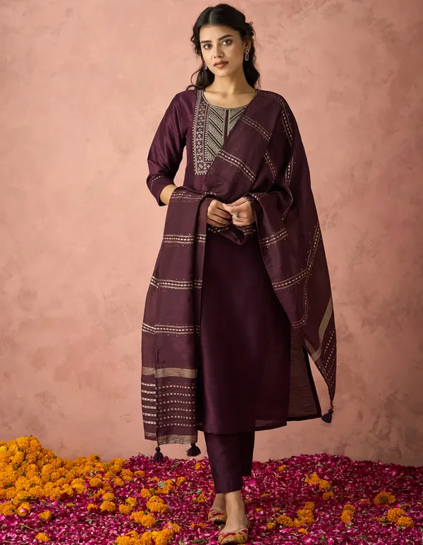 Hritika_Purple_Silk__Embroidered_Round_Neck_Kurta_With_Trousers_&_Dupatta