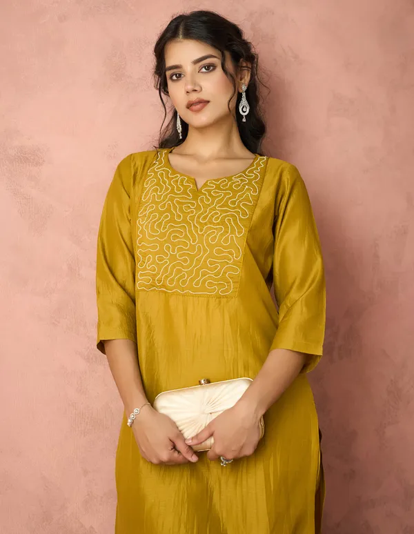 Hritika_Yellow_Silk__Thread_Work_Embroidered_Kurta_with_Trouser_Set