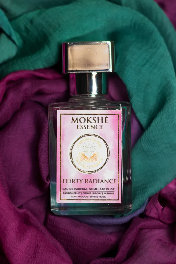 Flirty_Radiance_Passionfruit_Peony_Vanilla_Orchid_Eau_De_Parfum