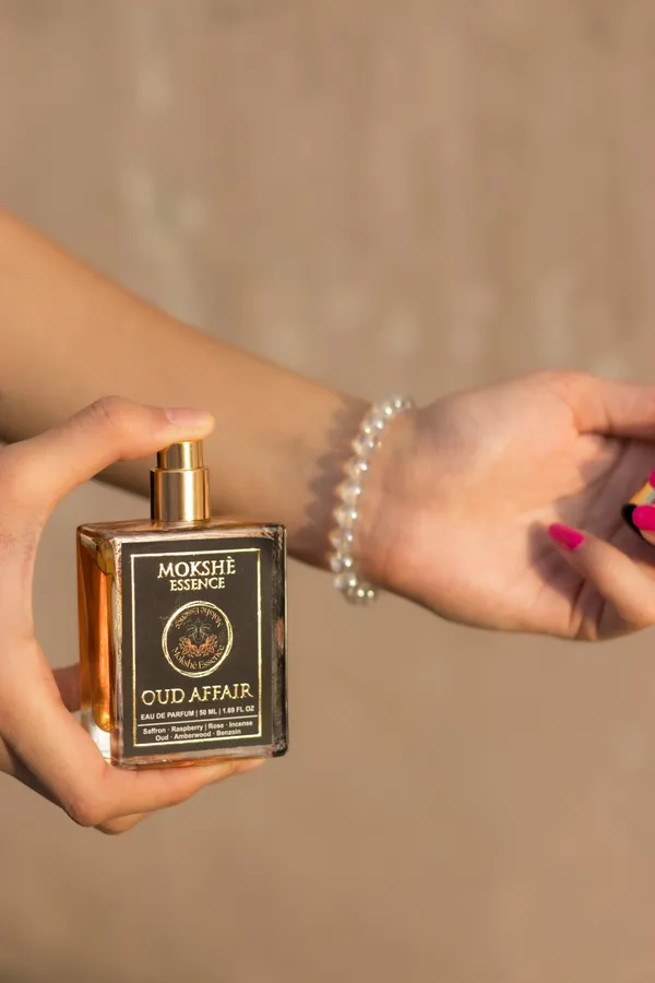Oud_Affair_Rose_Oud_Saffron_Amber_Eau_De_Parfum