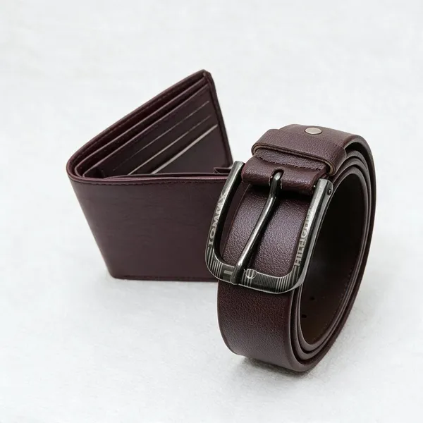 Brown_Leather_Belt_Wallet_For_Men