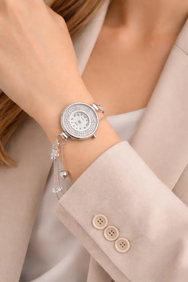 White_Alloy_Metal_Analog_Watch_For_Girls