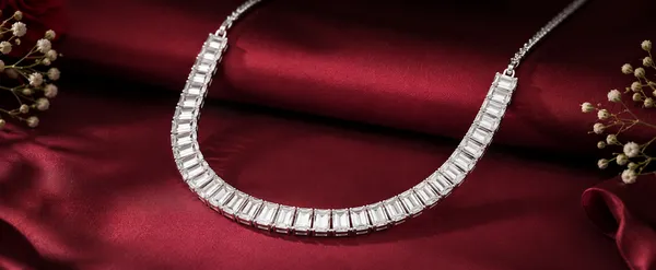 Silver_Zinc_Alloy_Crystal_Necklace_And_Earring_Set_For_Girls