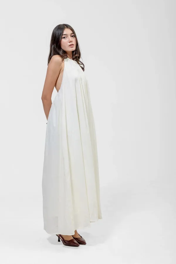 White_Mull_Cotton_Gathered_Halter_Maxi_Dress_For_Women