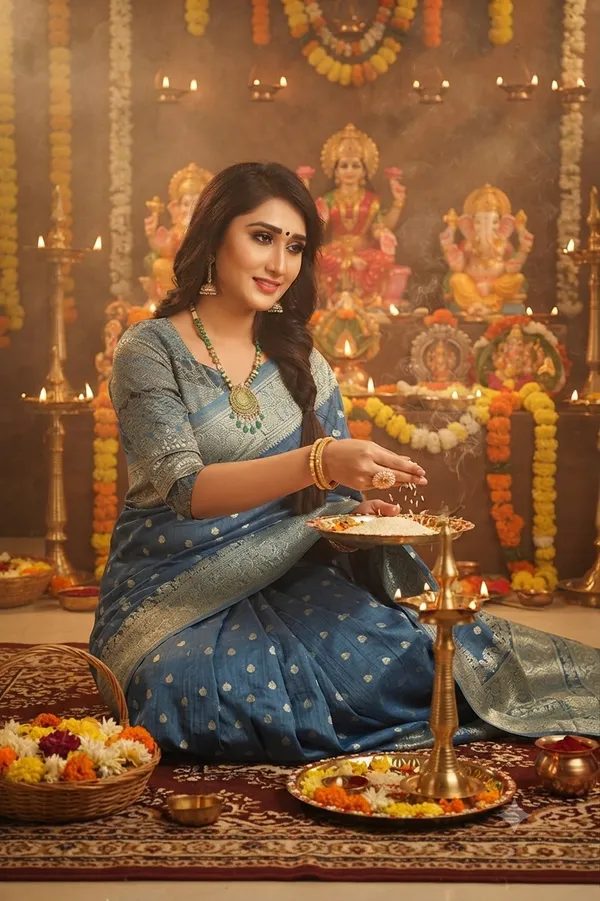 Classic_Ethnic_Sky_Blue_Jacquard_Silk_Saree_For_Wedding_Festive_Wear_Default_Title