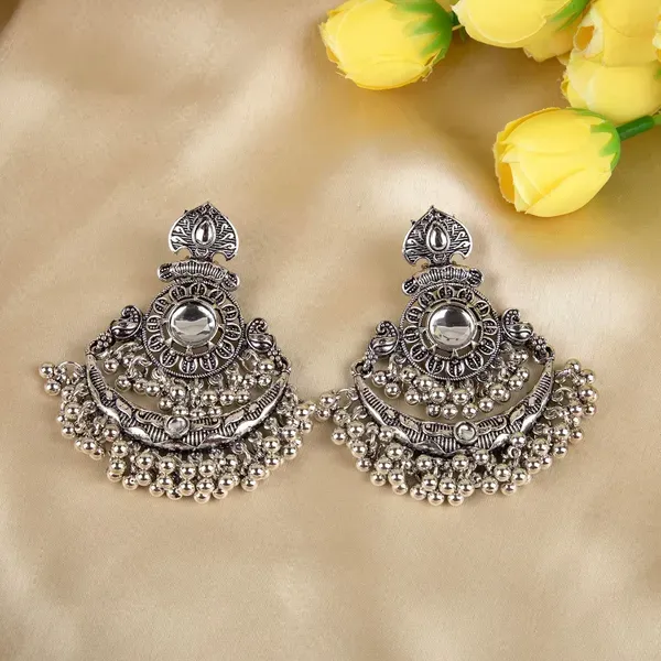 Silver_Metal_Alloy_Mirror_Work_Pearl_Drop_Jhumka_Earrings_For_Women