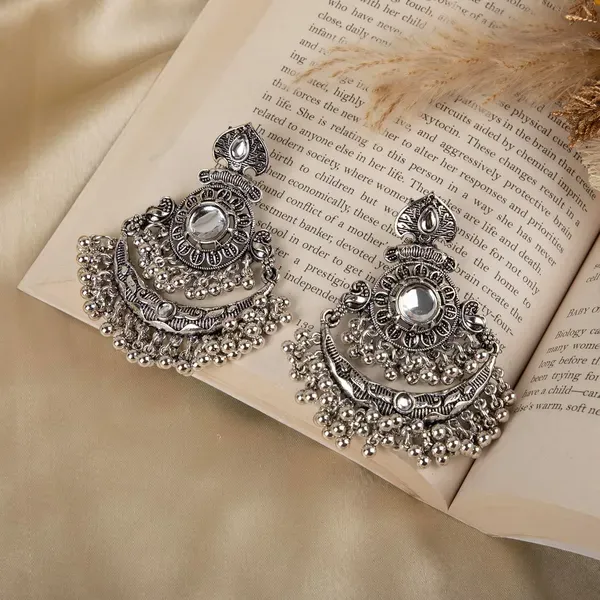 Silver_Metal_Alloy_Mirror_Work_Pearl_Drop_Jhumka_Earrings_For_Women