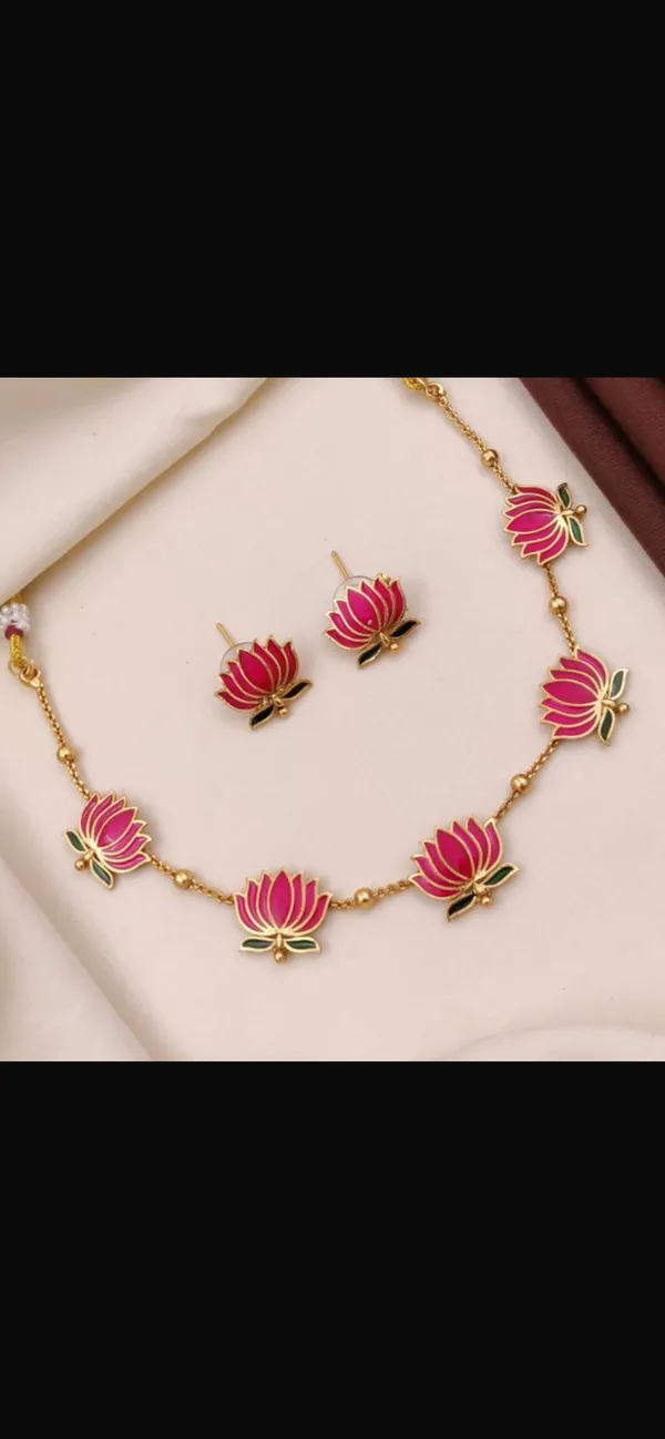 Gold_Tone_Pink_Lotus_Necklace_And_Earrings_Set