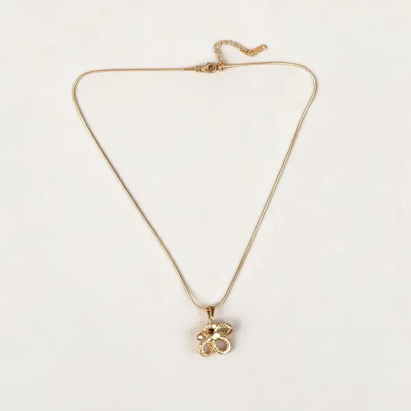 Gold_Plated_Minimalist_Loop_Pendant_Necklace_For_Women