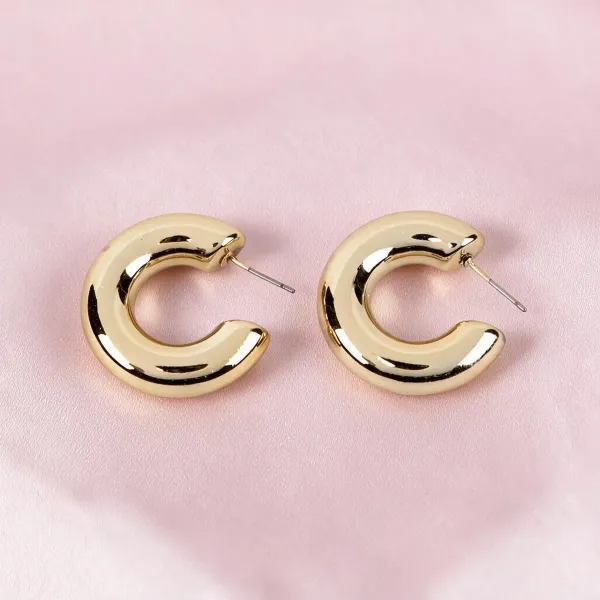 Gold_Metal_Alloy_Chunky_Hoop_Earrings_For_Women_Pack_Of_2