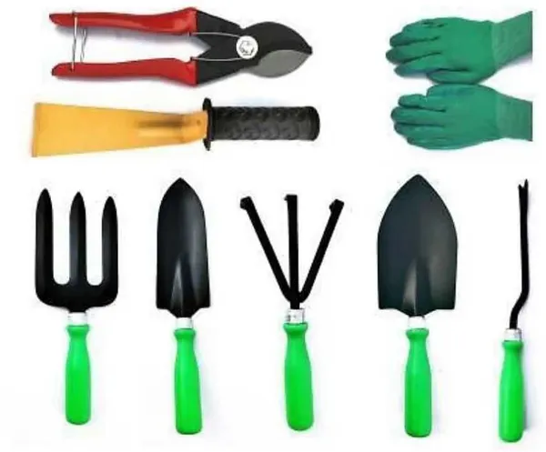 AGT_8_Piece_Garden_Tool_Set_A30_Garden_Tool_Kit_(8_Tools)