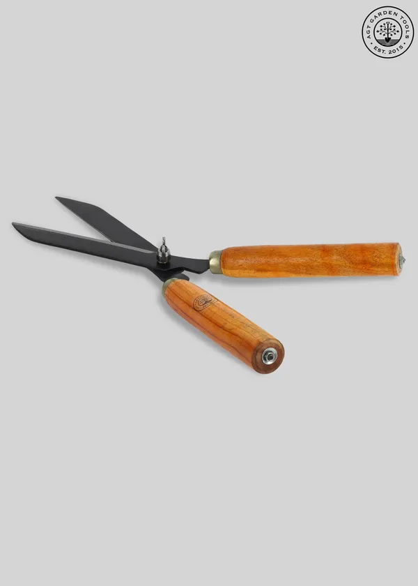 AGT_Hedge_Shear_With_Wooden_Handle_{_6_}_Garden_Tool_Kit_(1_Tools)
