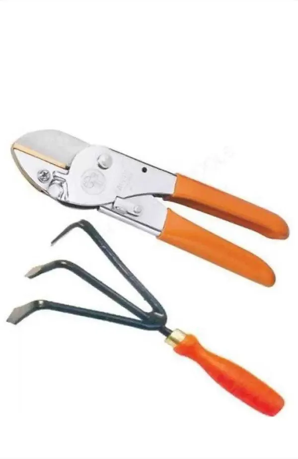 AGT_Gardening_Tools_Set_with_Cultivator_and_Cutter_Grass_Garden_Tool_Garden_Tool_Kit_(2_Tools)