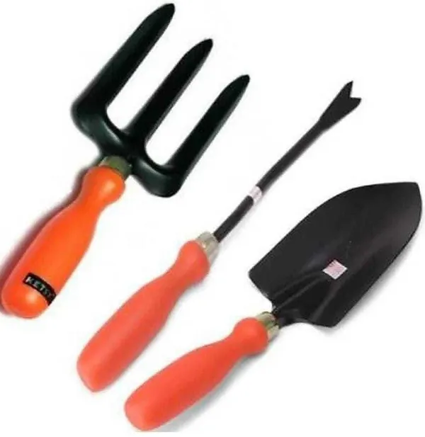 AGT_3_Multiple_Garden_Tools_Comfort_Grip_Wooden_Handles_Garden_Tool_Kit_(3_Tools)