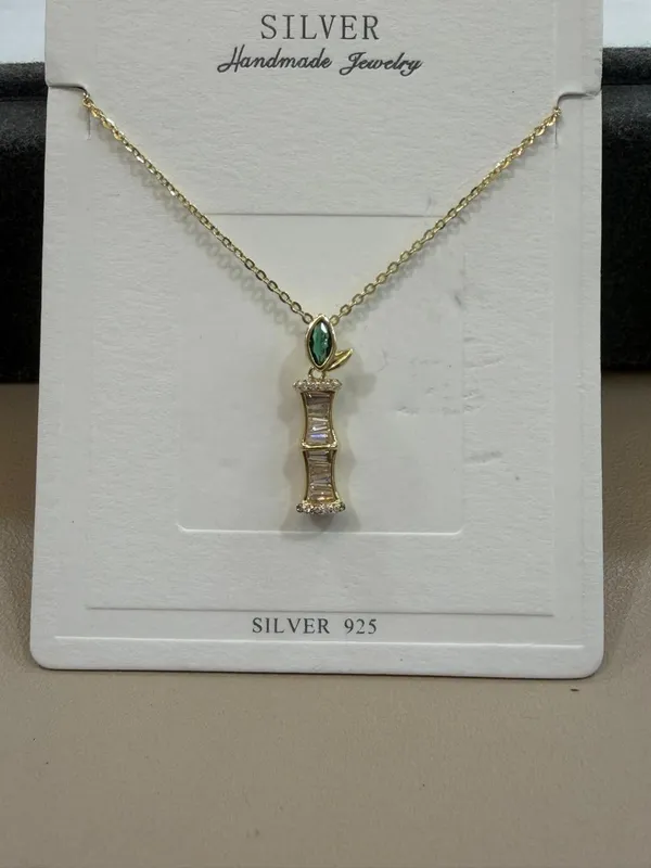 Silver_925_Green_Stone_Pendant_Necklace_for_Women