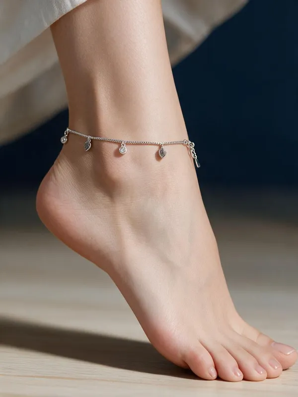 Silver-Tone_Leaf_Charm_Anklet_For_Women