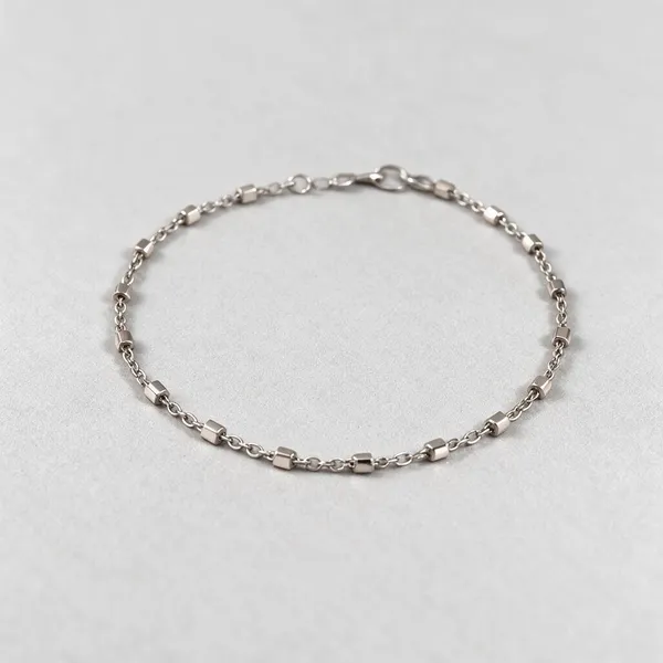 Silver-Tone_Minimal_Anklet_For_Women