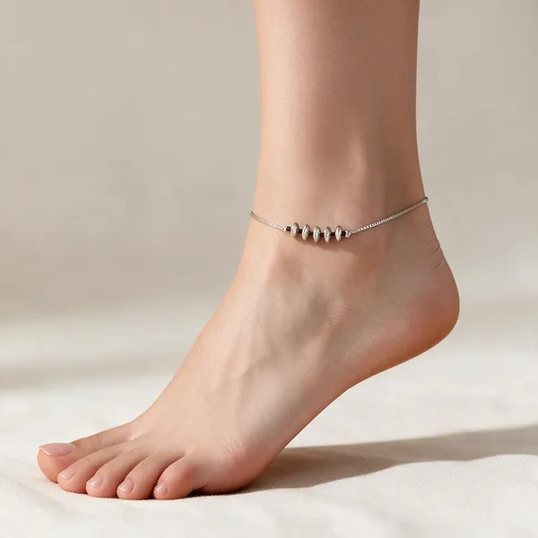 Silver_Tone_Black_Beaded_Anklet_For_Women