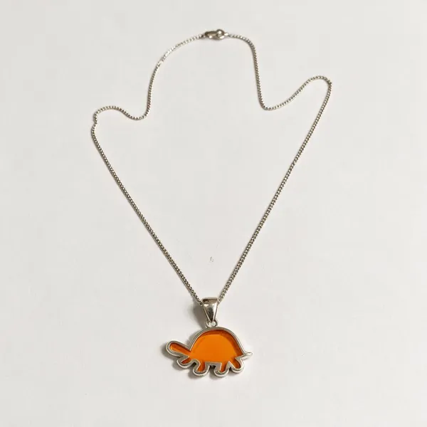 Orange_Dinosaur_Chain_Pendant