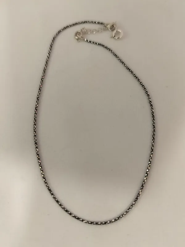 Black_Beaded_Necklace_for_Women
