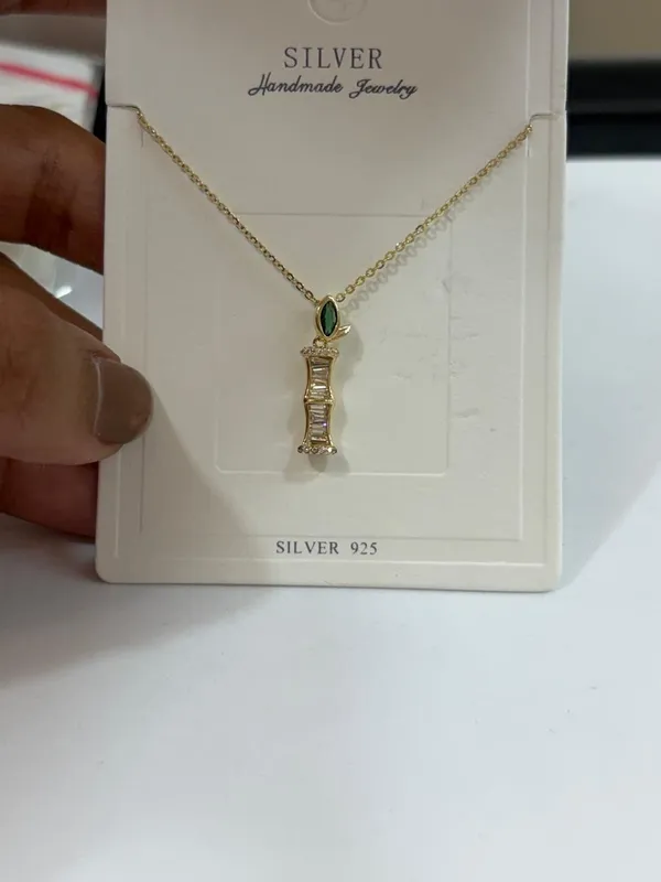 Silver_925_Green_Stone_Pendant_Necklace_for_Women