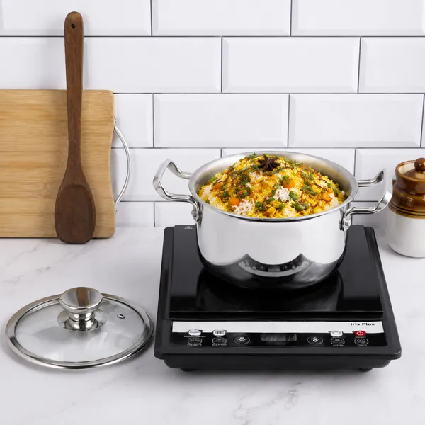 Triply_Stello_Casserole_With_Glass_Lid