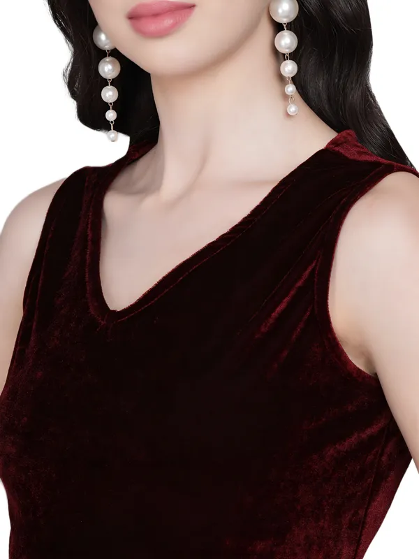 Maroon_Velvet_Fit_And_Flare_Dress_For_Women