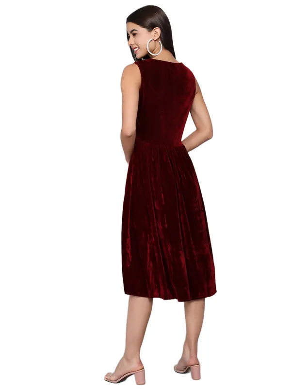 Maroon_Velvet_Fit_And_Flare_Dress_For_Women