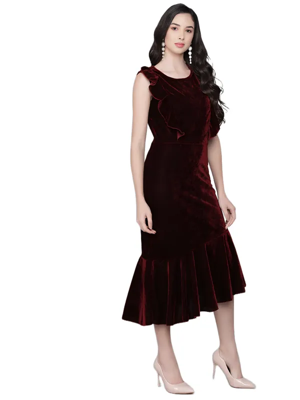Burgundy_Velvet_Fit_And_Flare_Midi_Dress_for_Women