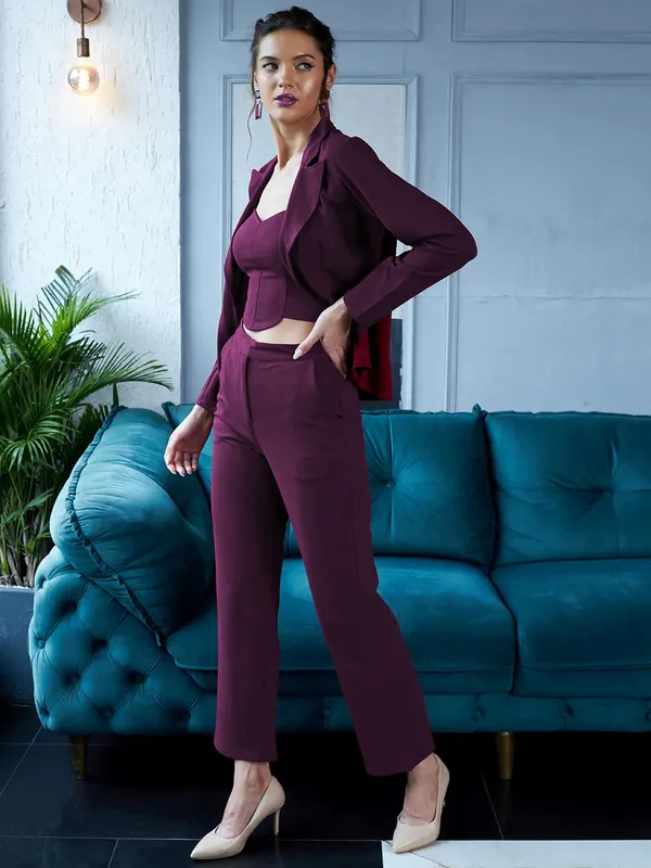 Burgundy_Tailored_Blazer_And_Trousers_Set_For_Women
