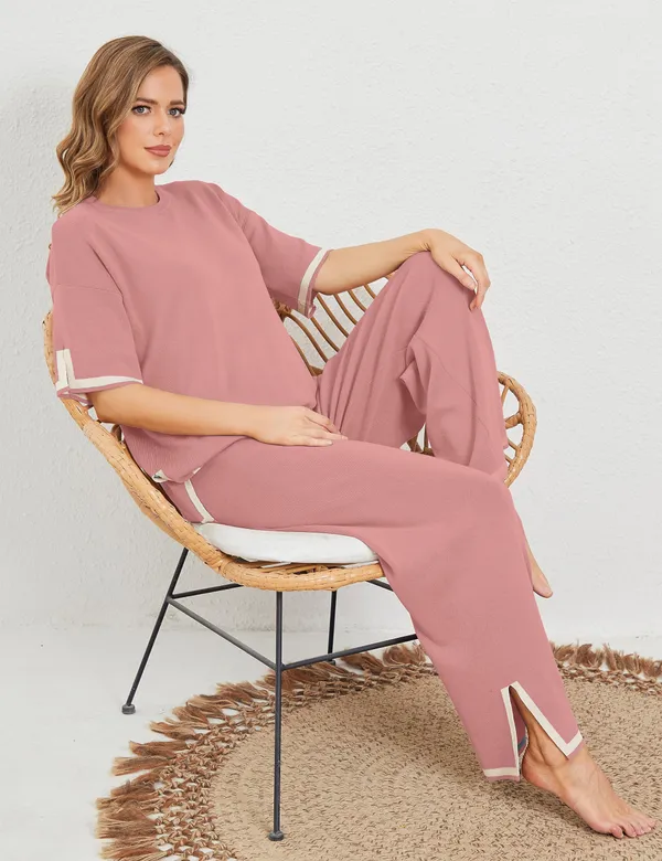 Pink_Relaxed_Fit_Sleepwear_Set_for_Women