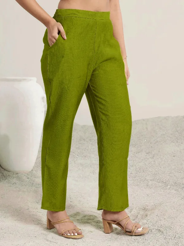 Green_Embroidered_Straight_Kurta_Set_For_Women