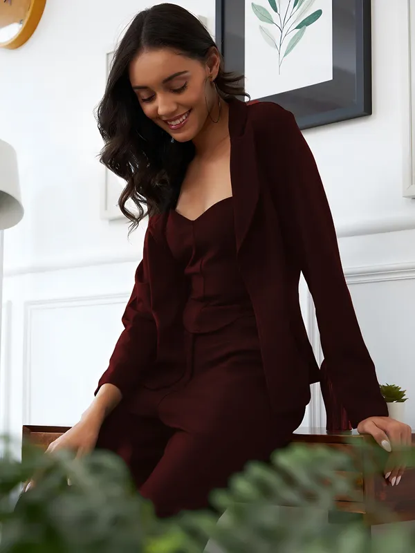 Burgundy_Formal_Three_Piece_Suit_Set_for_Women