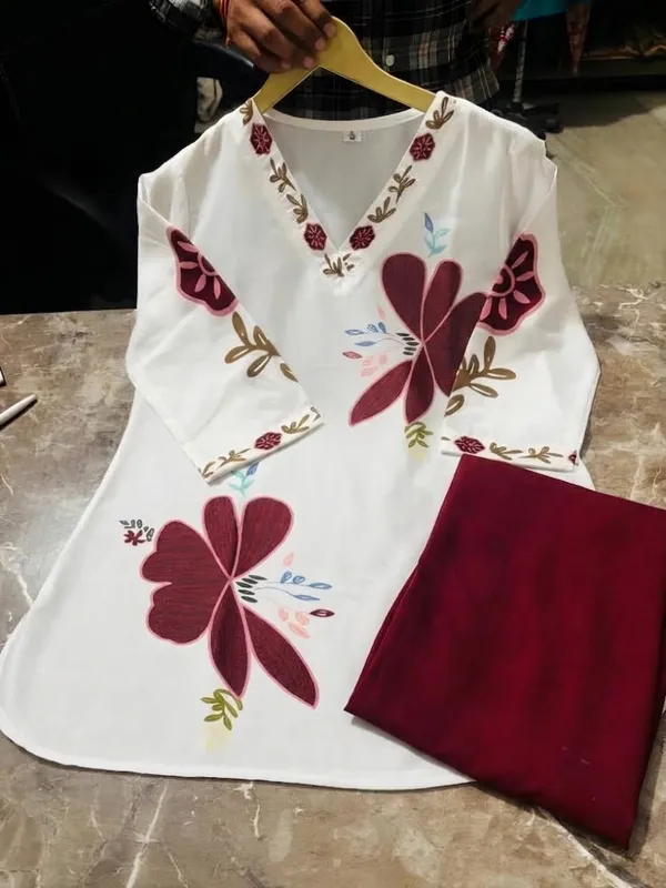 White_Printed_Straight_Kurta_Set_for_Women