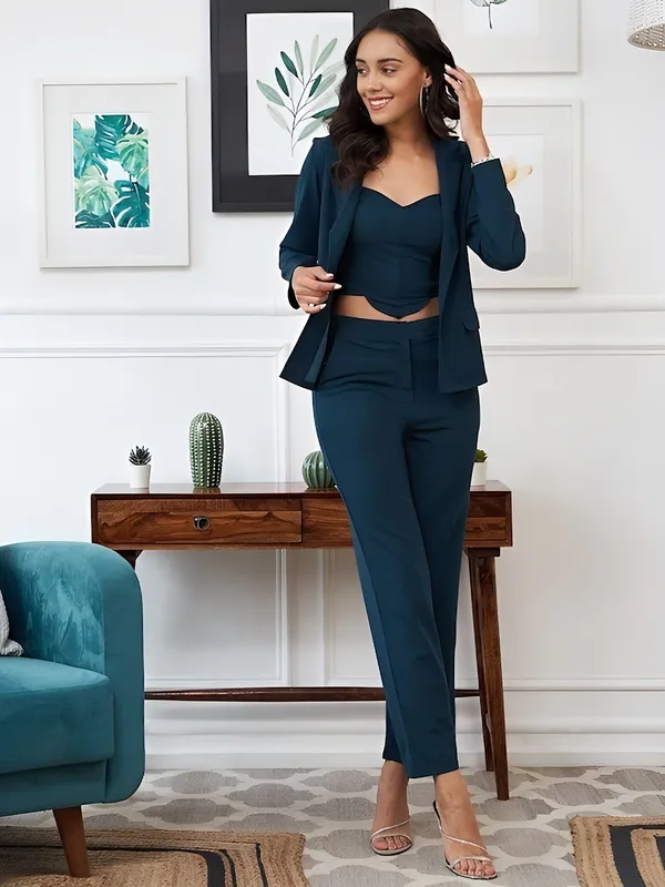 Navy_Blue_Tailored_Three_Piece_Suit_Set_for_Women
