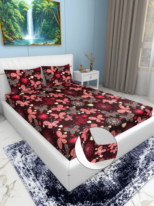 Refize_Cotton_King_Fitted_(Elastic)_244_Tc_Striped_1_Bedsheet_With_2_Pillow_Covers_(Red)