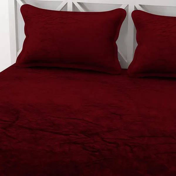 Kansal_Handloom_Velvet_King_Fitted_(Elastic)_380_Tc_Solid_1_Bedsheet_With_2_Pillow_Covers_(Red)