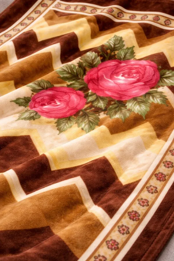Kansal_Handloom_Floral,_Printed_Single_Fleece_Blanket_For_Ac_Room_(Polyester,_Brown)