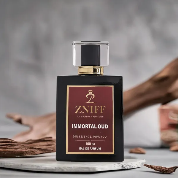 Immortal_Oud_Sandalwood_Amber_Eau_De_Parfum
