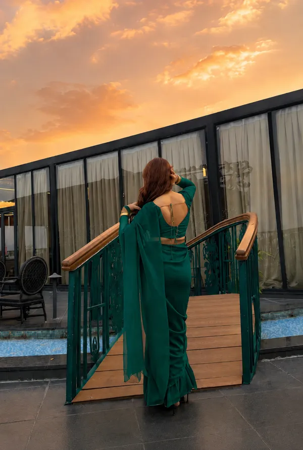 Green_Georgette_SAREE_For_WOMEN