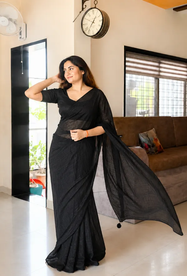 Black_Georgette_SAREE_For_WOMEN