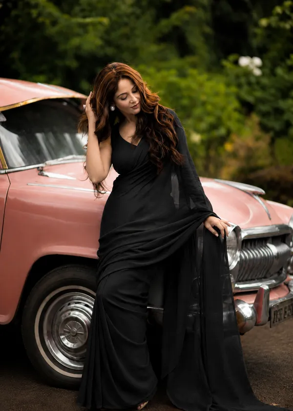 Black_Georgette_SAREE_For_WOMEN