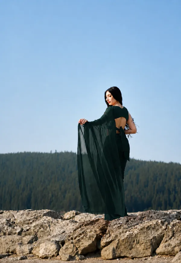 Black_Georgette_SAREE_For_WOMEN