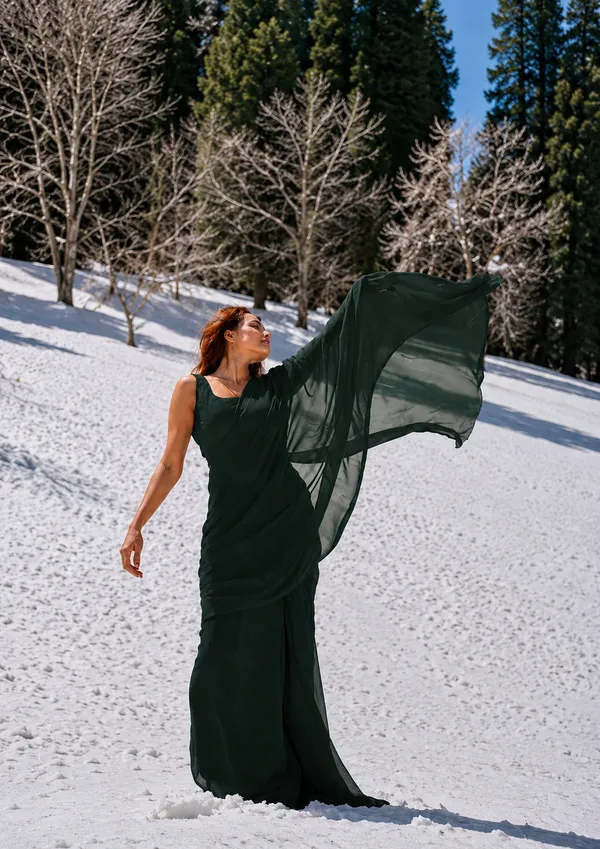 Black_Georgette_SAREE_For_WOMEN