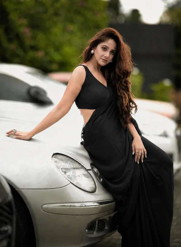 Black_Georgette_SAREE_For_WOMEN