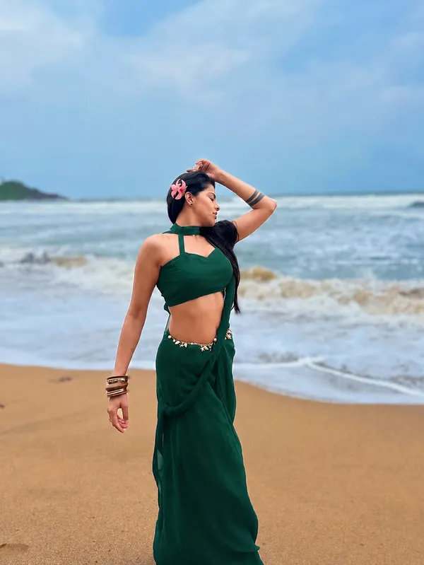 Green_Georgette_SAREE_For_WOMEN