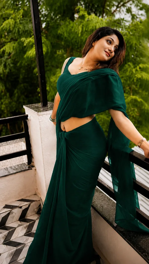 Green_Georgette_SAREE_For_WOMEN