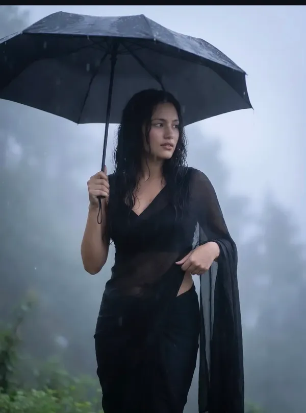 Black_Georgette_SAREE_For_WOMEN