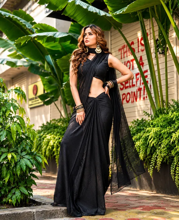 Black_Georgette_SAREE_For_WOMEN